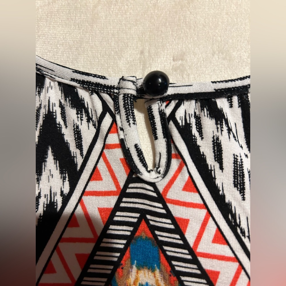 Chicos Basic Aztec Print Long Sleeve Basic Soft T… - image 3